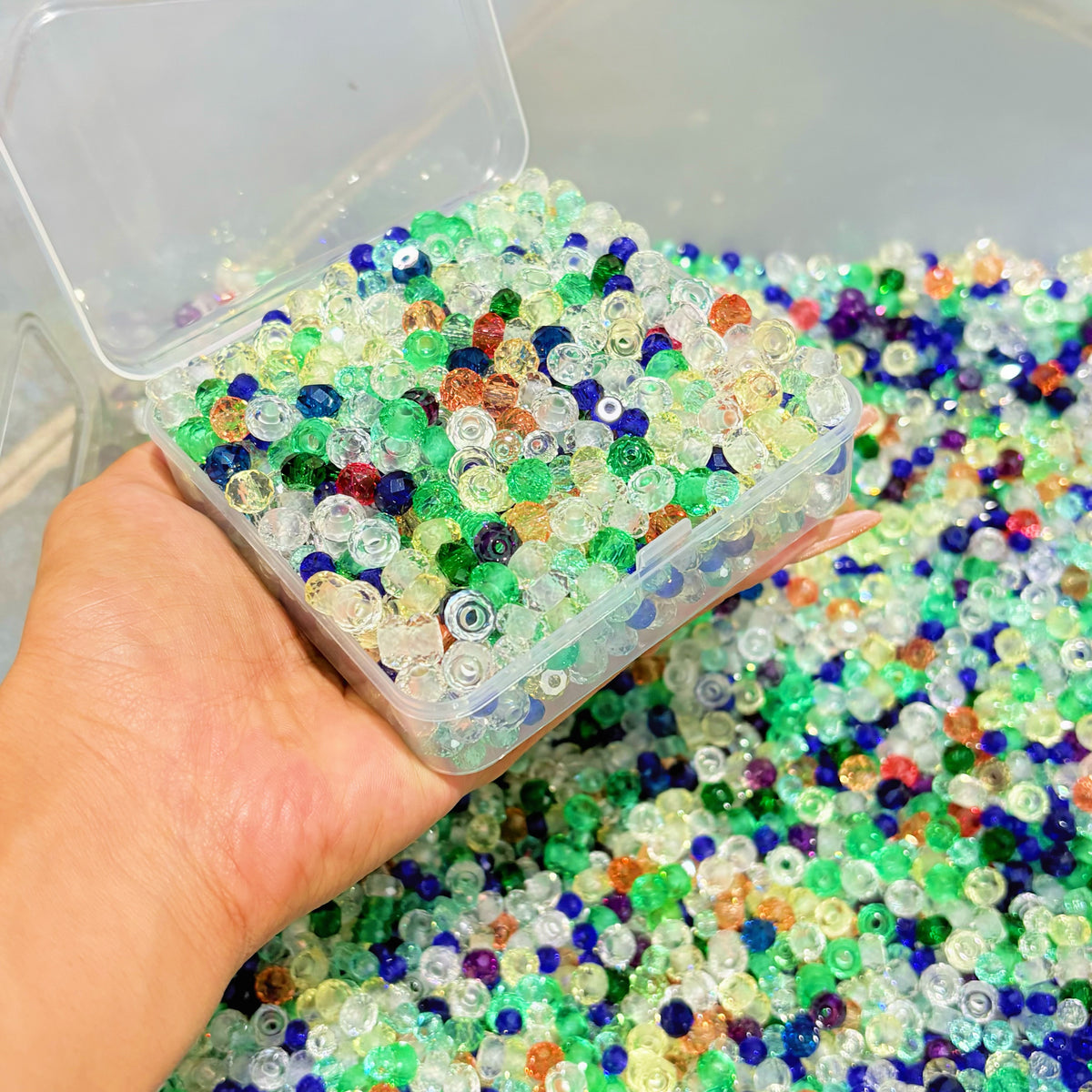 Shiny resin spacer beads mix for bracelets,phonechains necklaces, and more