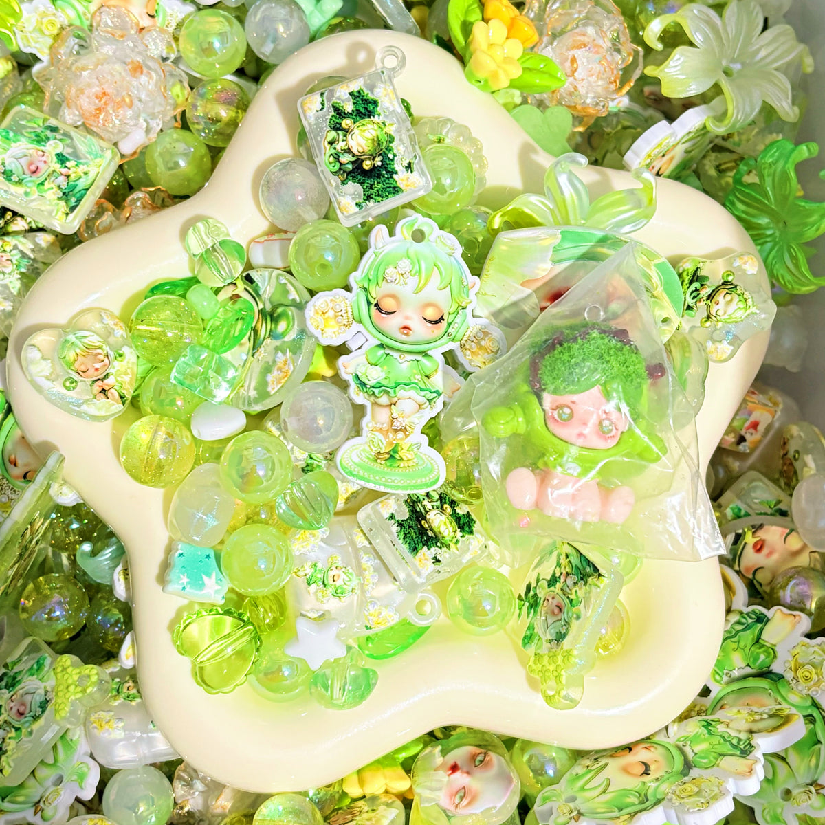 Themed Acrylic Mixed Beads